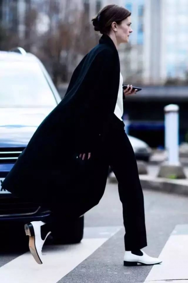 大衣颜色选择