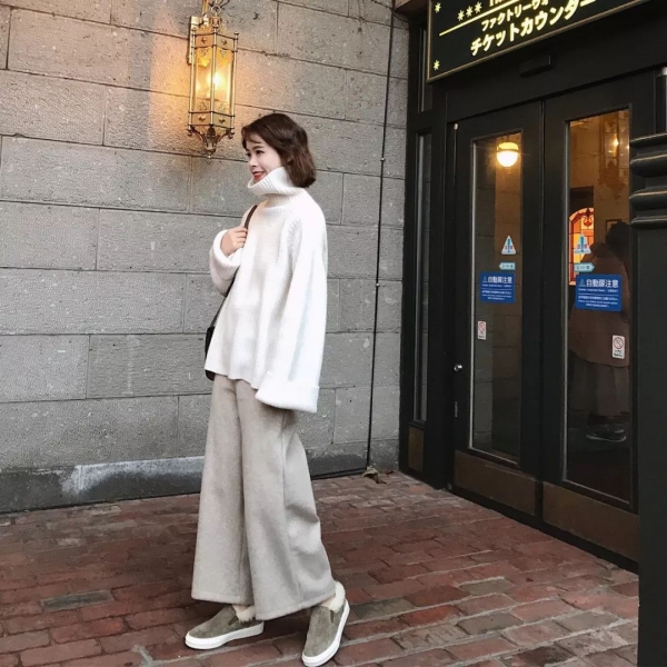 毛衣与阔腿裤搭配图片 毛衣与阔腿裤这样搭超有范