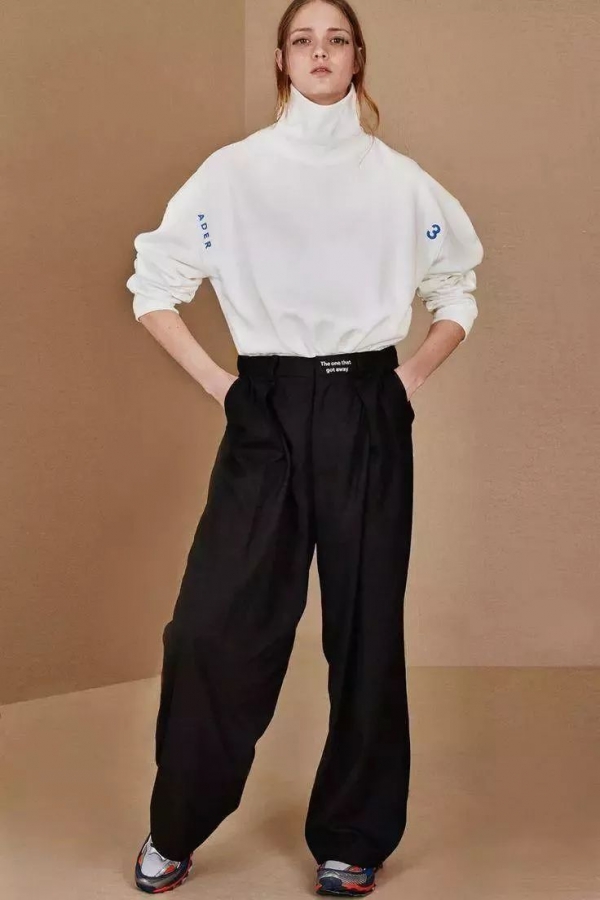 2025流行卫衣款式