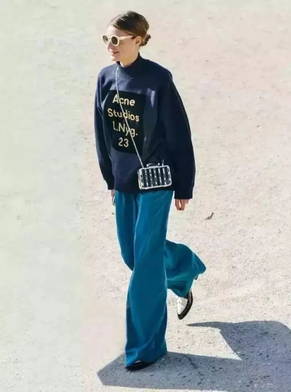 2025流行卫衣款式
