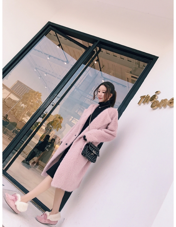 粉色大衣搭配什么鞋子 粉色大衣配什么鞋子