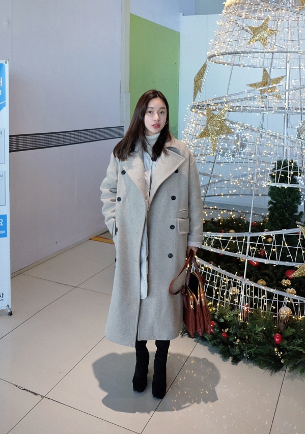双排扣大衣女 双排扣大衣搭配