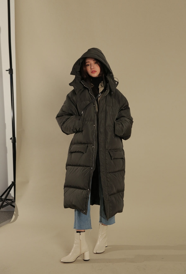 黑色面包服配什么裤子 黑色面包服怎么搭配裤子