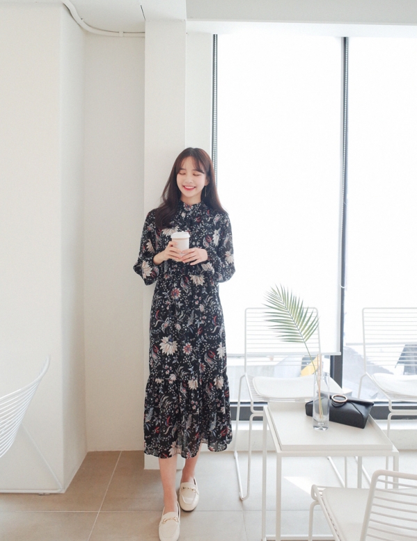 长袖碎花裙怎么搭配 春装连衣裙长袖碎花