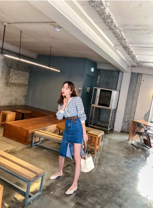 牛仔半身裙搭配什么鞋 牛仔半身裙穿什么鞋子