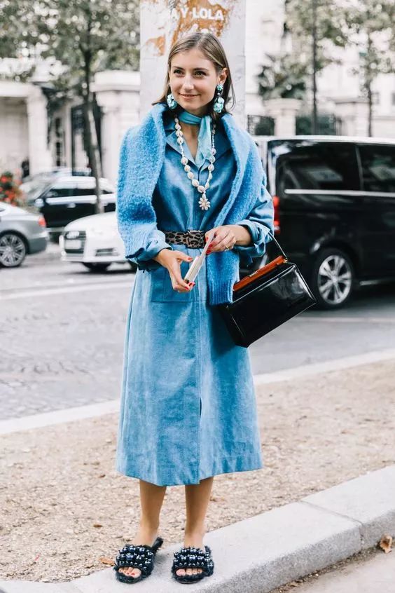2025春装服装流行颜色