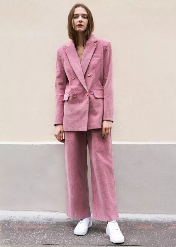 2025春装服装流行颜色