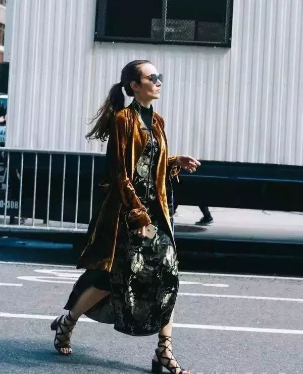 2025穿什么衣服好看