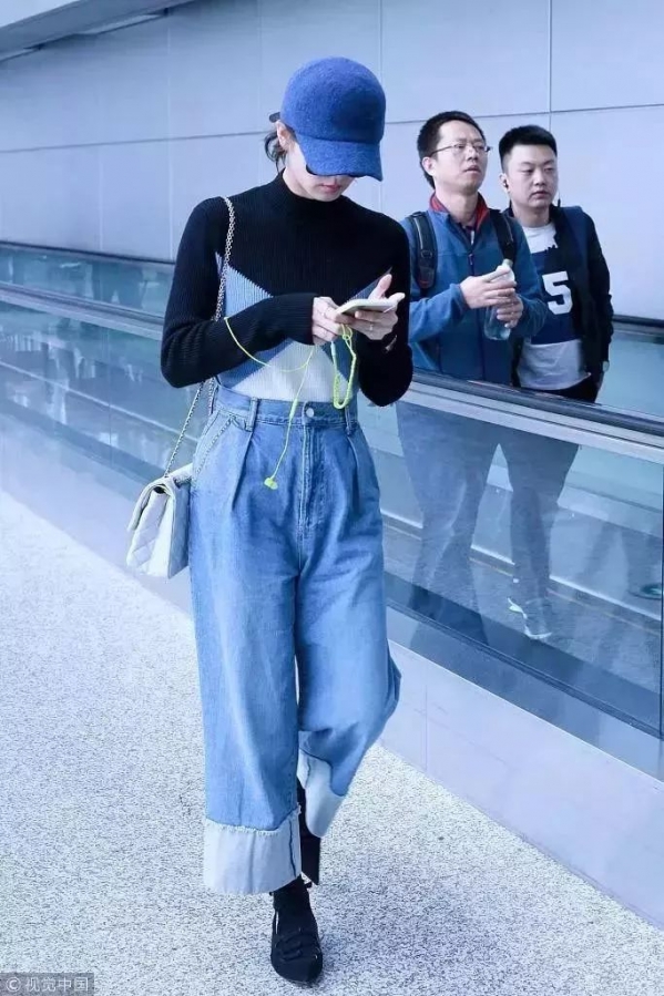 牛仔裤怎么搭配女