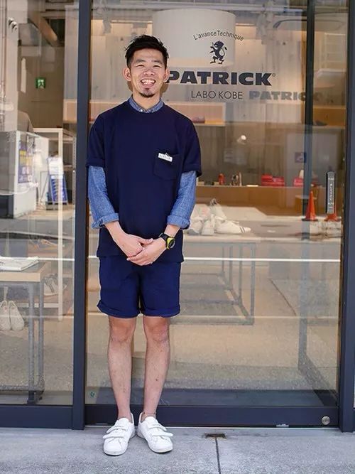 t恤衬衫搭配 男生秋天穿衣搭配