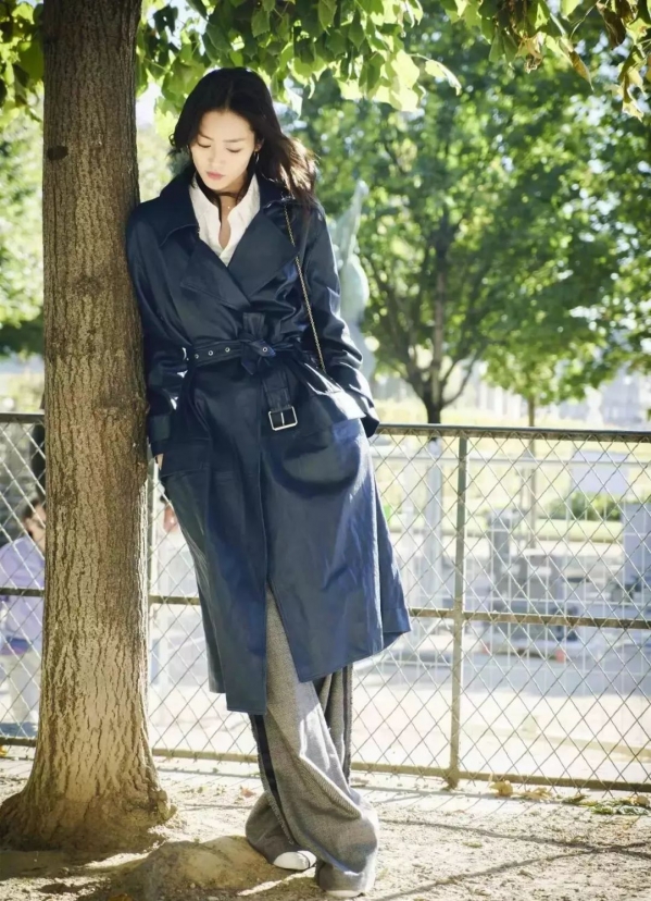 风衣搭配什么鞋子女