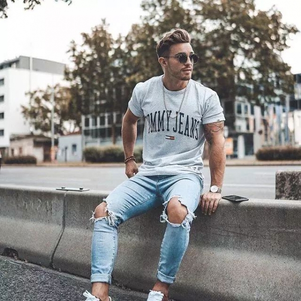 男生怎么变帅的小技巧 男生怎么提升魅力
