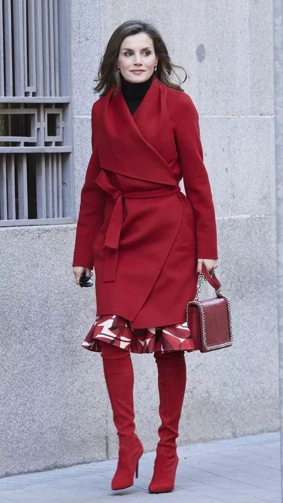 秋冬长靴怎么搭配衣服