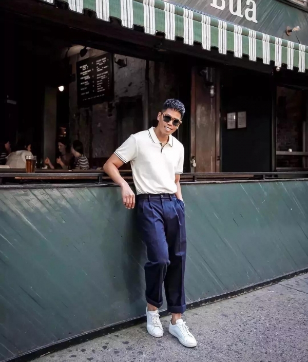 皮肤黑的男生穿什么颜色好看 皮肤黑的男生穿衣搭配