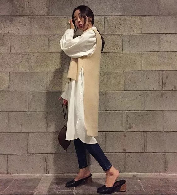 女生马甲怎么搭配好看 秋天适合穿什么衣服女