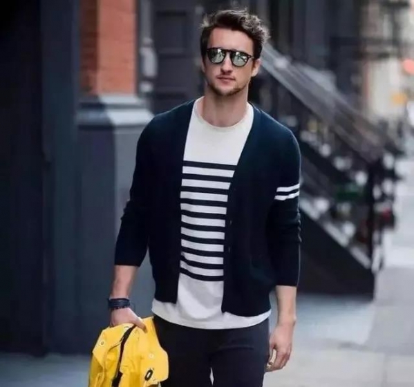 男生秋季怎么穿好看 今年秋天流行什么衣服