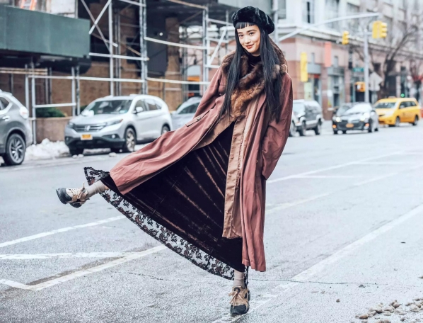 秋冬可以穿什么裙子 秋天裙子怎么搭配好看