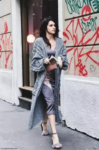 女生秋天毛衣外套怎么搭配 女生秋天穿什么衣服好看
