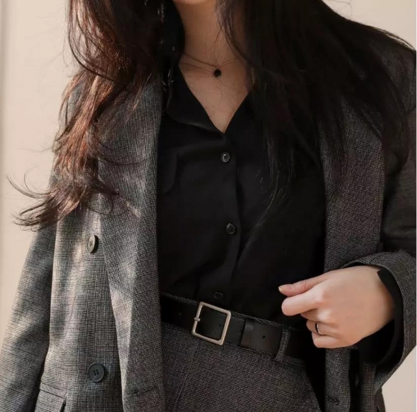 女生秋冬怎么穿衣搭配 女生秋冬穿什么衣服搭配图片