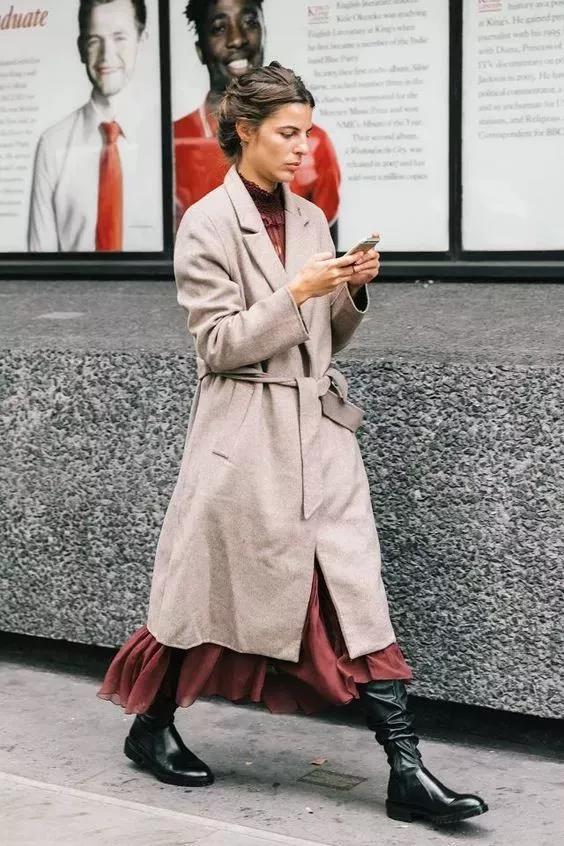 女生秋冬大衣怎么穿好看 女生大衣怎么搭配