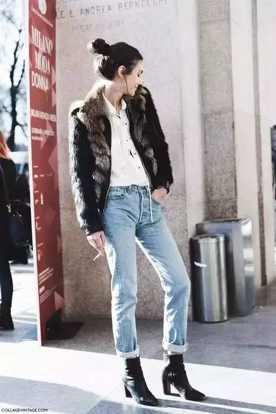 秋冬女生短靴与配什么裤子 秋冬女生短靴怎么搭配衣服
