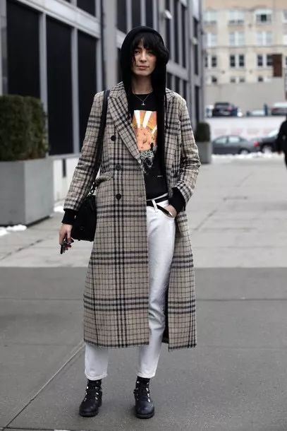 女生秋冬怎么搭配衣服好看 2024年秋冬流行什么衣服