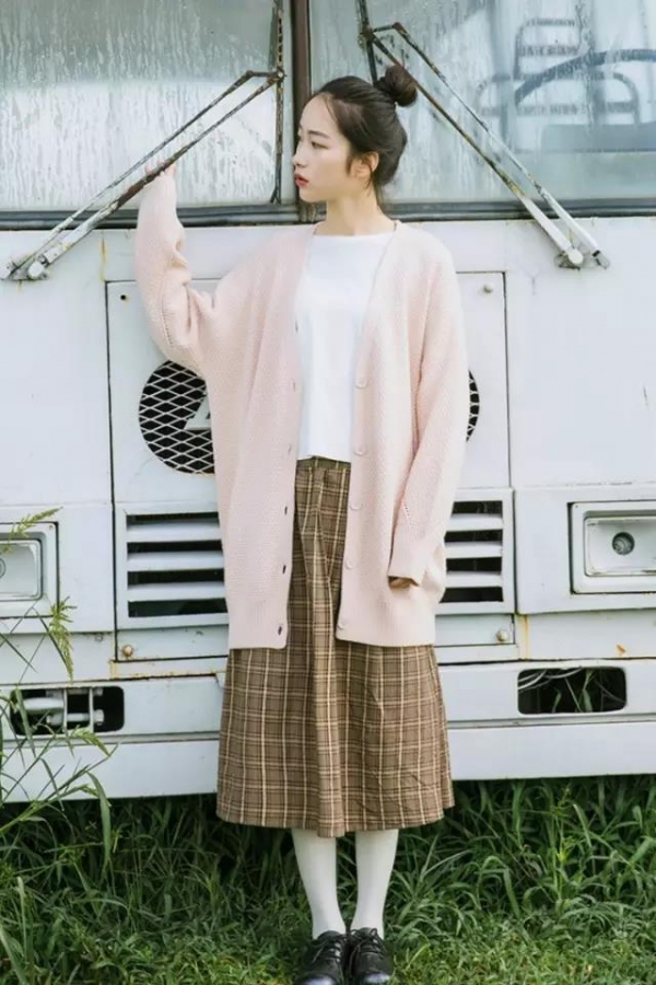 女生秋冬适合穿什么裙子 女生秋冬穿什么裙子好看