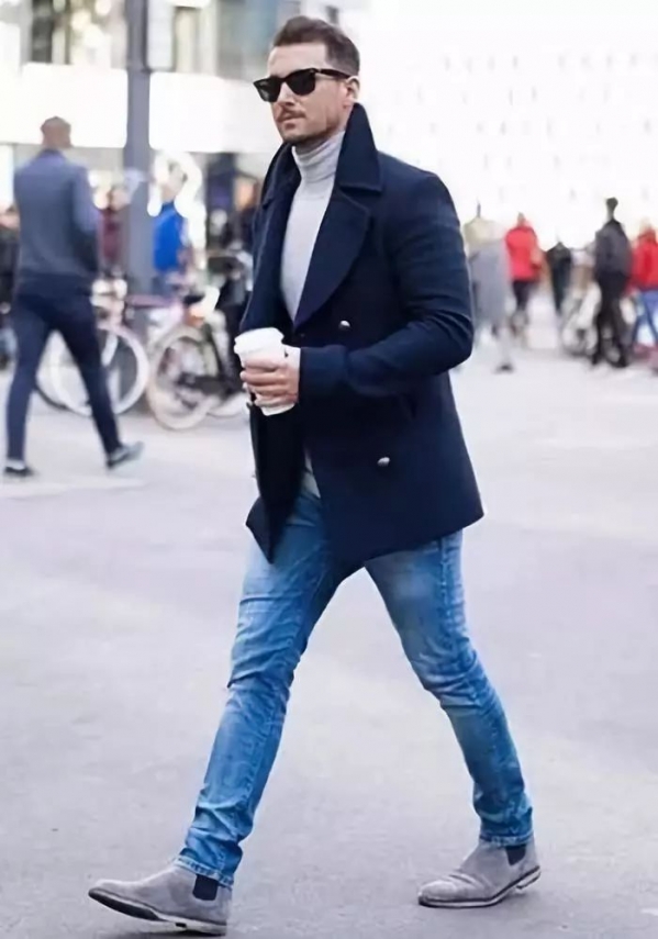 男士大衣怎么搭配好看 秋冬男生穿什么衣服怎么搭配