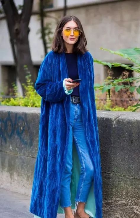秋冬同色系衣服怎么搭配 秋冬天怎么穿衣搭配好看