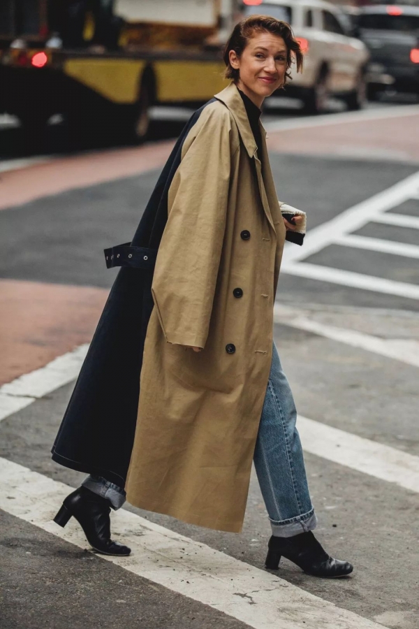 女生秋冬穿什么风衣好看 今年流行什么风衣款式