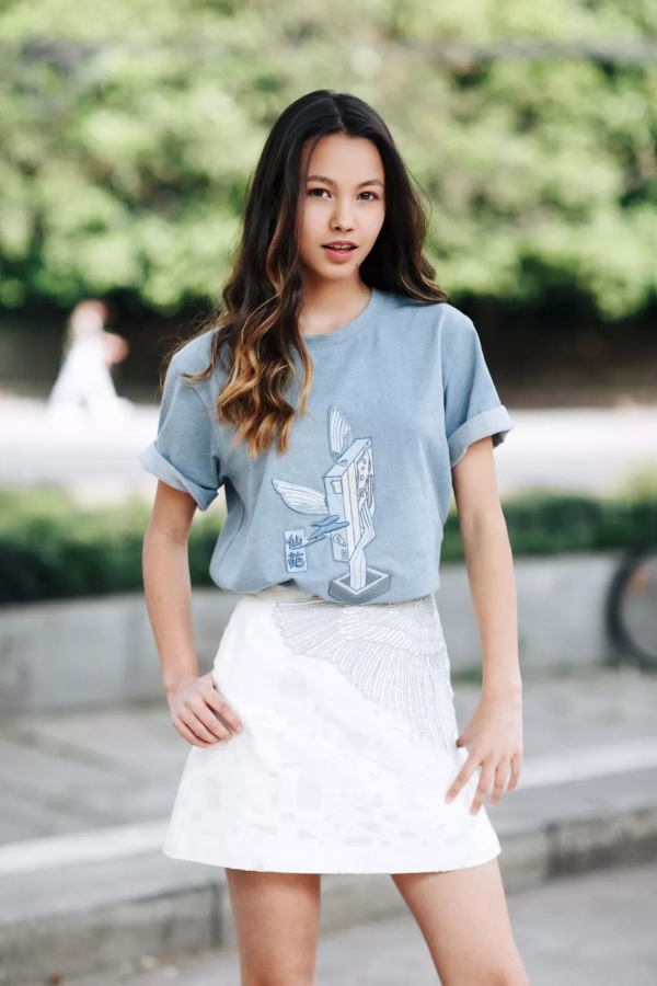 秋冬球鞋怎么搭配衣服好看 时尚街头风冬季