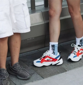 秋冬球鞋怎么搭配衣服好看 时尚街头风冬季
