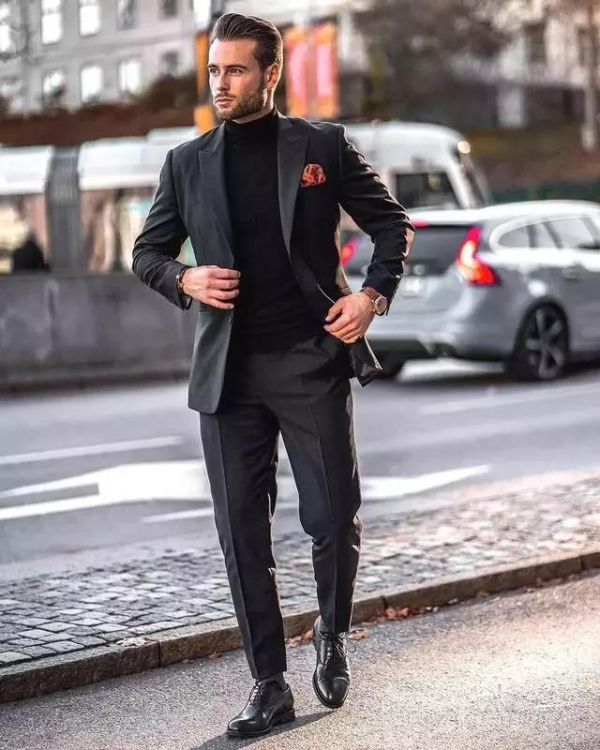 男生冬天黑色衣服怎么搭配 男生冬天黑色好看吗