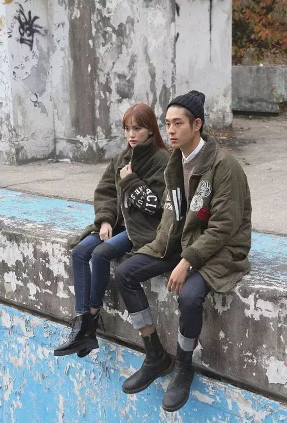 情侣装怎么穿好看 情侣装穿那种好看
