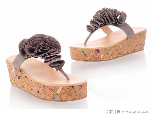 出街必备凉鞋 美鞋控看过来