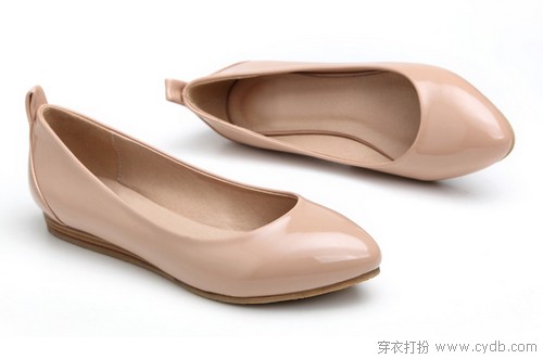 足下也风采 爱上平底鞋