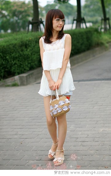 易搭实用基本款服饰
