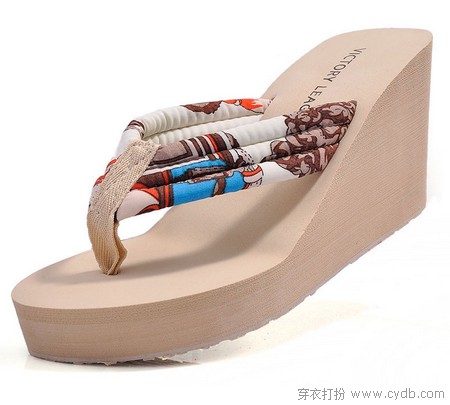 人字凉拖里的自由时光