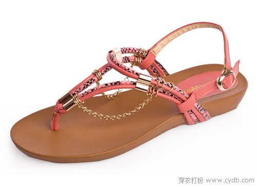 舒适鞋品靓丽穿搭