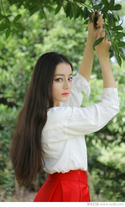 迪丽热巴 那么美还靠实力说话