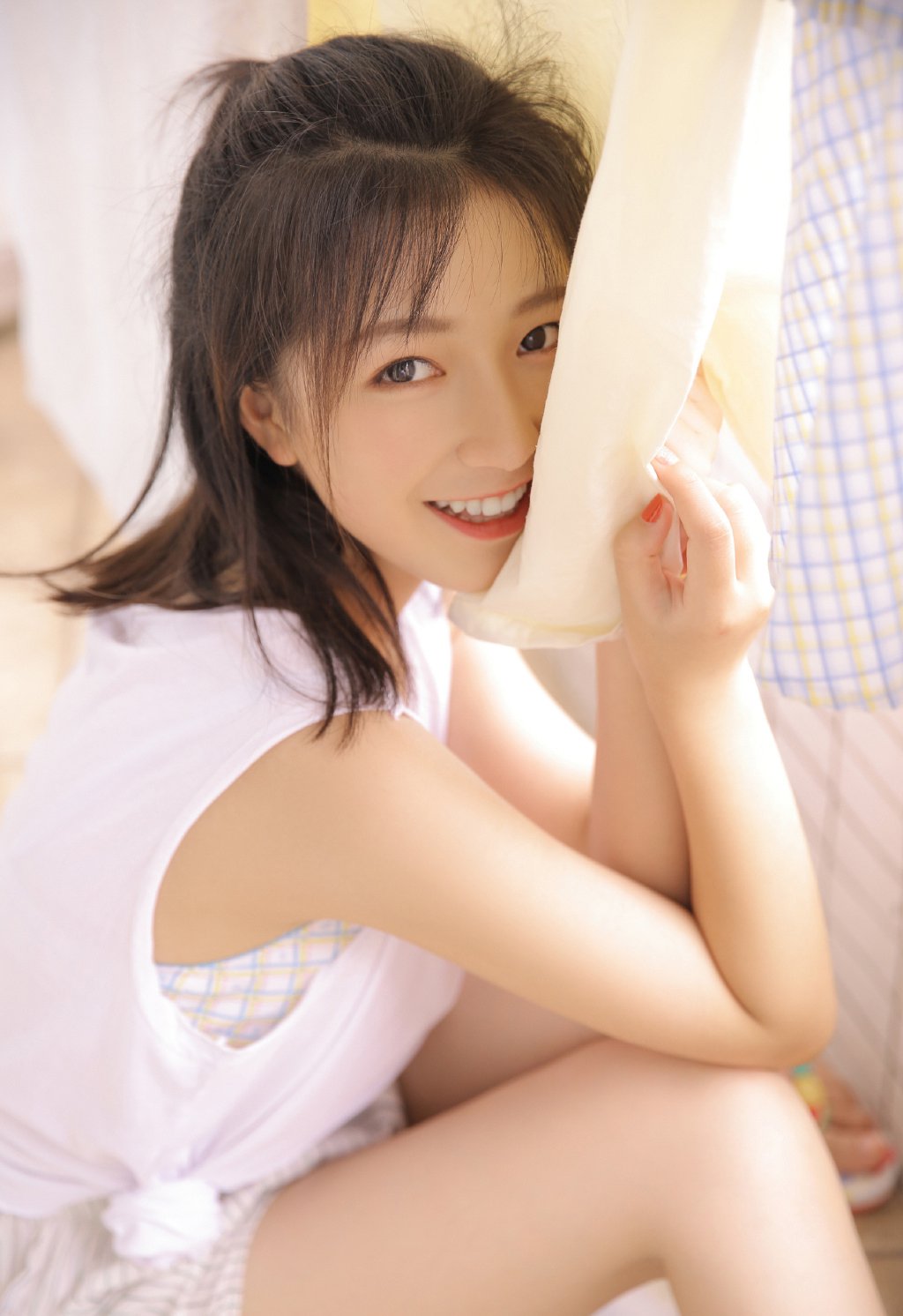长腿美女丰满高挑身材美女写真图片