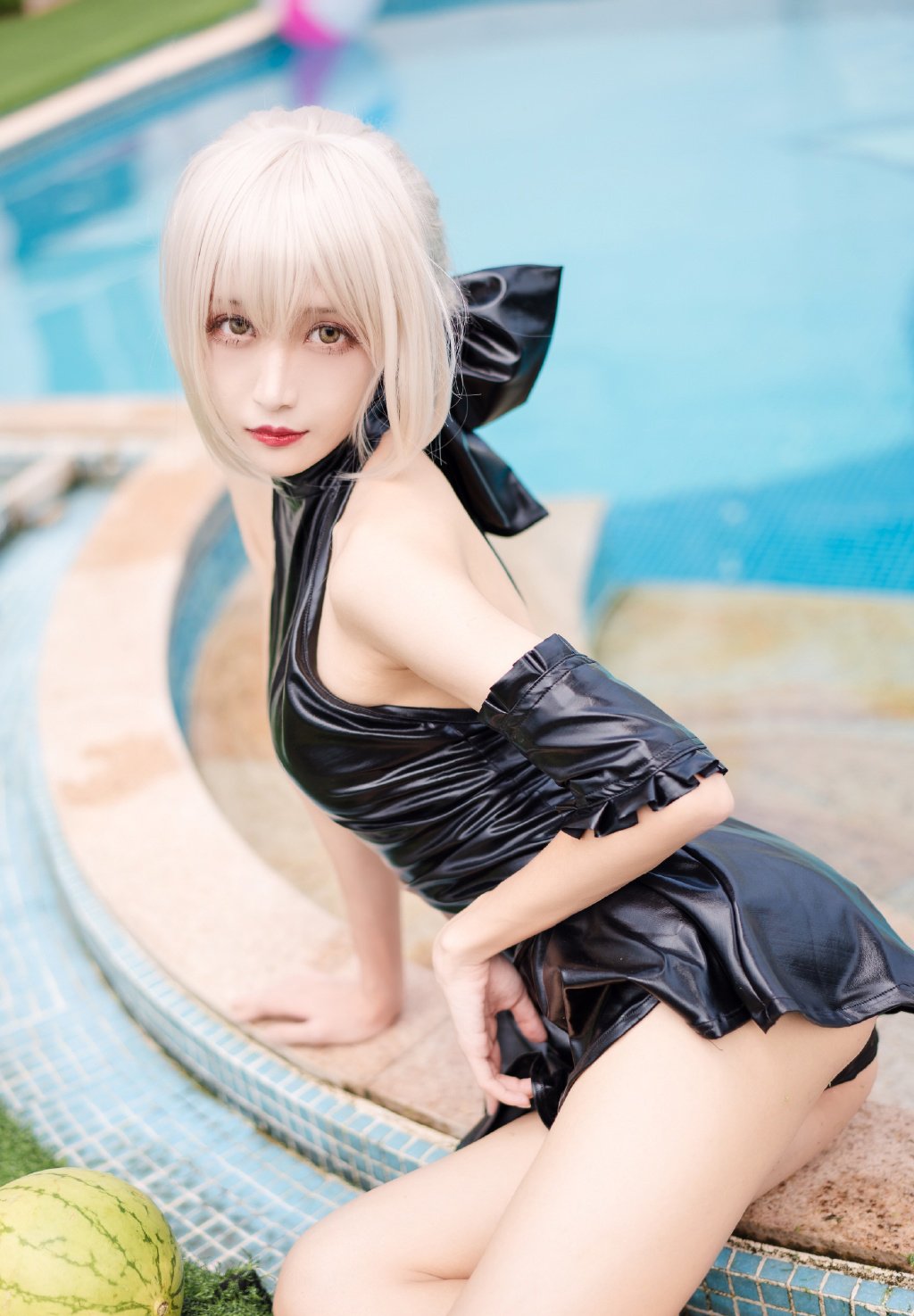  阿尔托莉雅·潘德拉贡美女cos性感图片