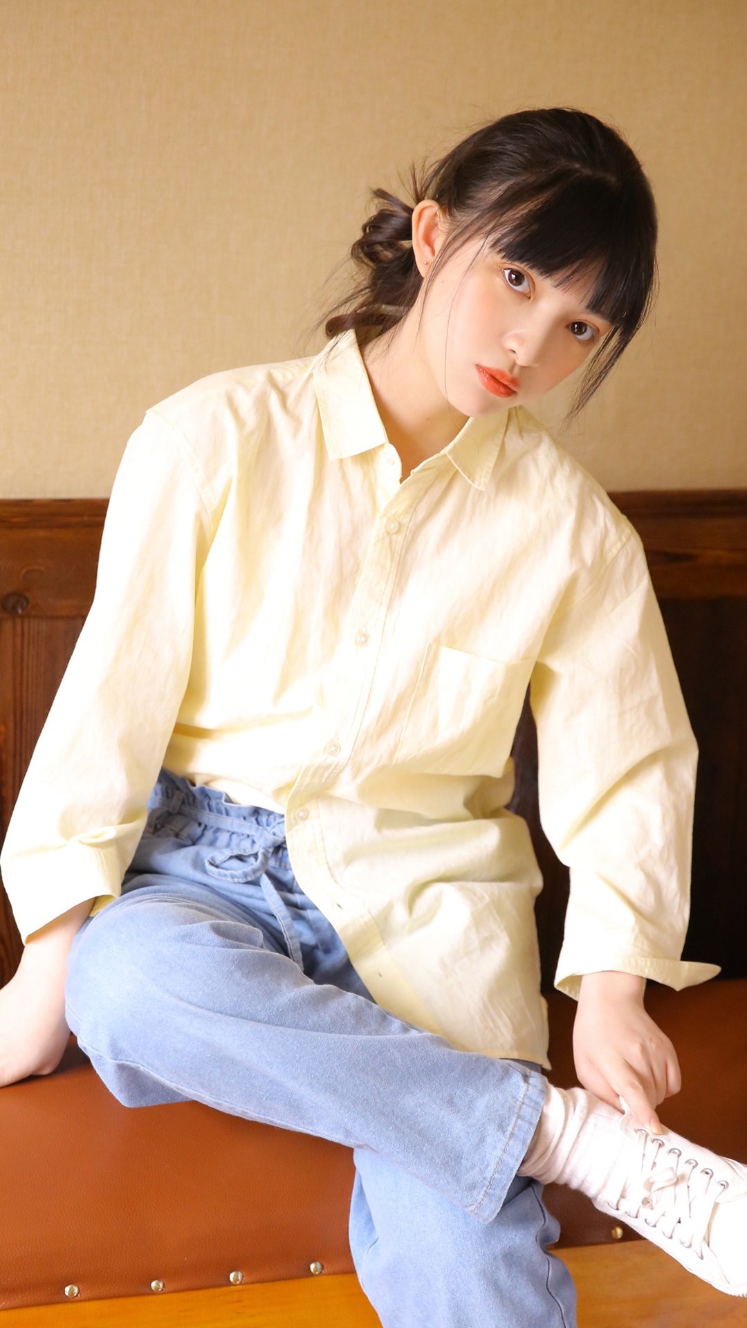 文艺美女高清手机壁纸