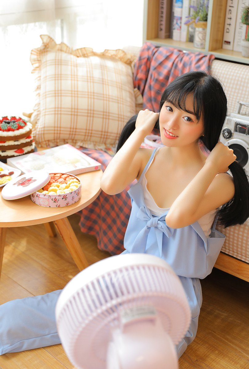 吊带美女小姐姐甜美私房性感美女照片 第一辑