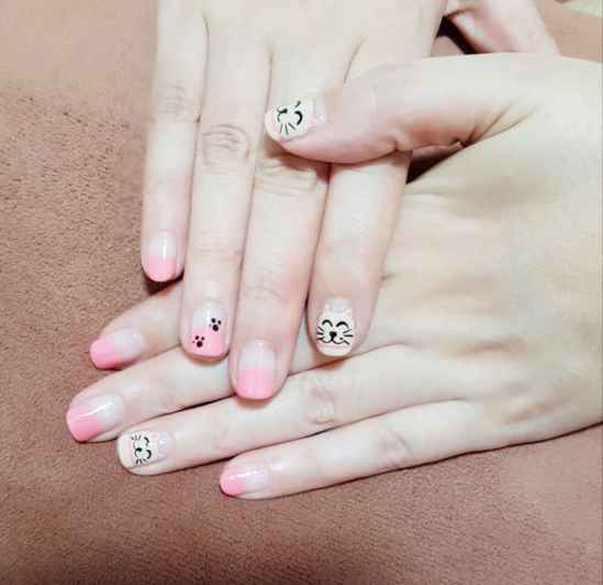 美甲招财猫图片