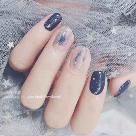 显手白的美甲图片2025