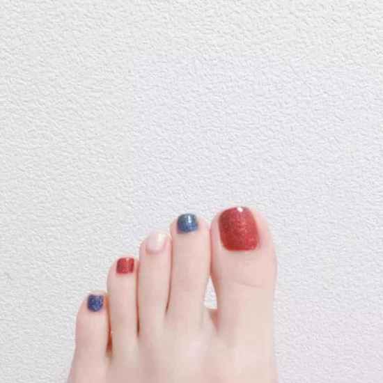 夏季的跳色脚甲