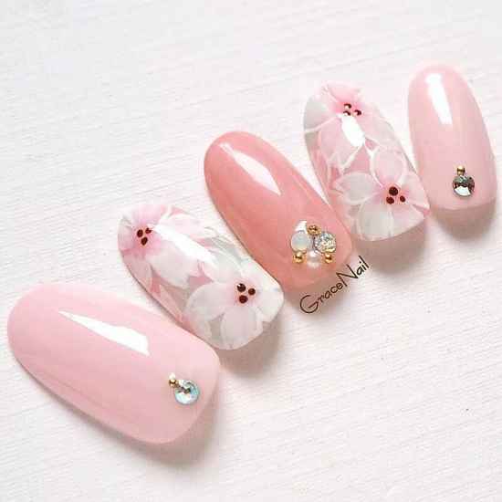 美甲花卉彩绘图片