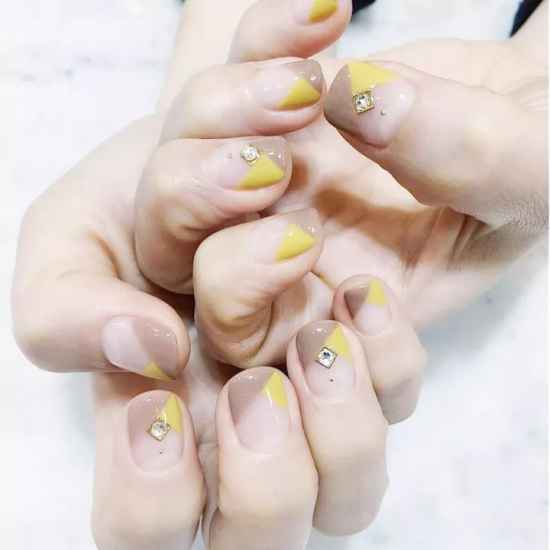 2025最流行的美甲款式 王者荣耀同款