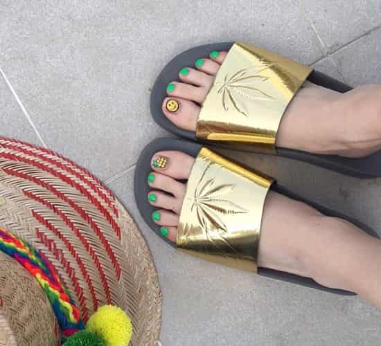 足部美甲图片2025款式 足部美甲图片大全